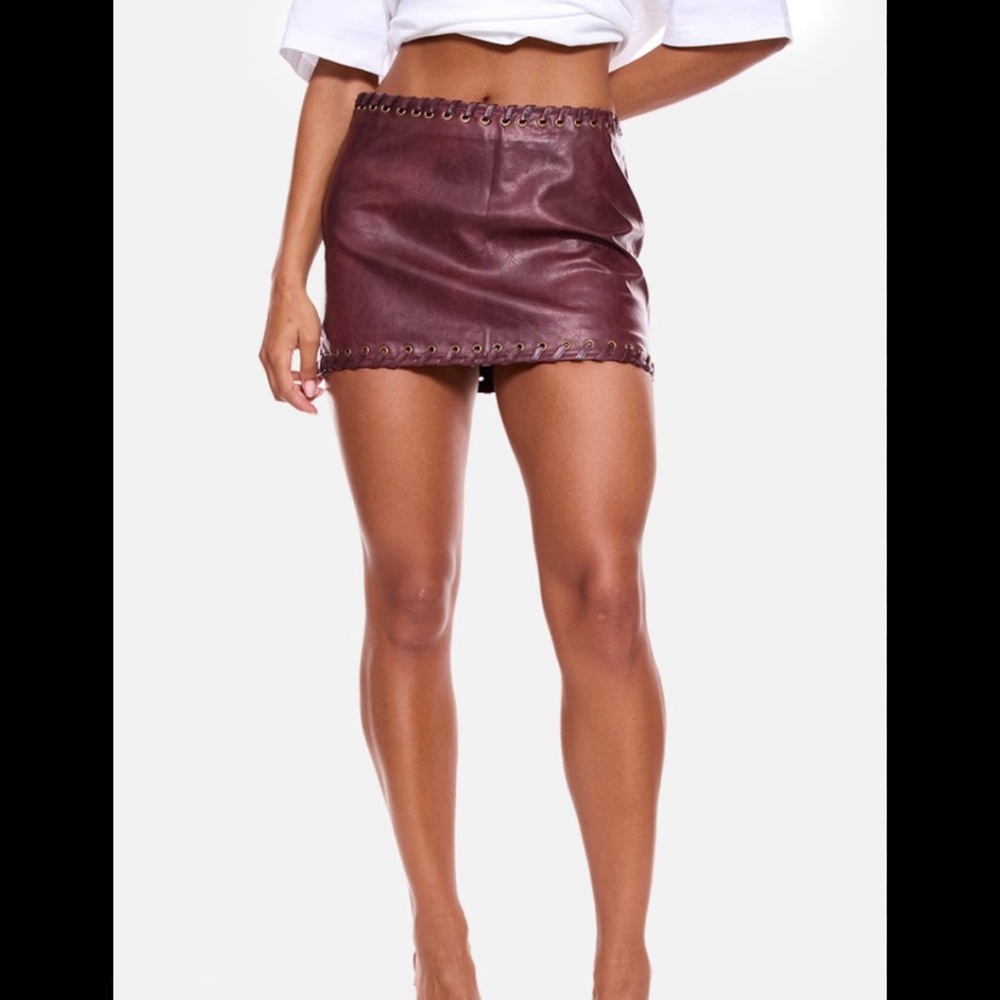 Pretty little thing burgundy vegan leather mini skirt
